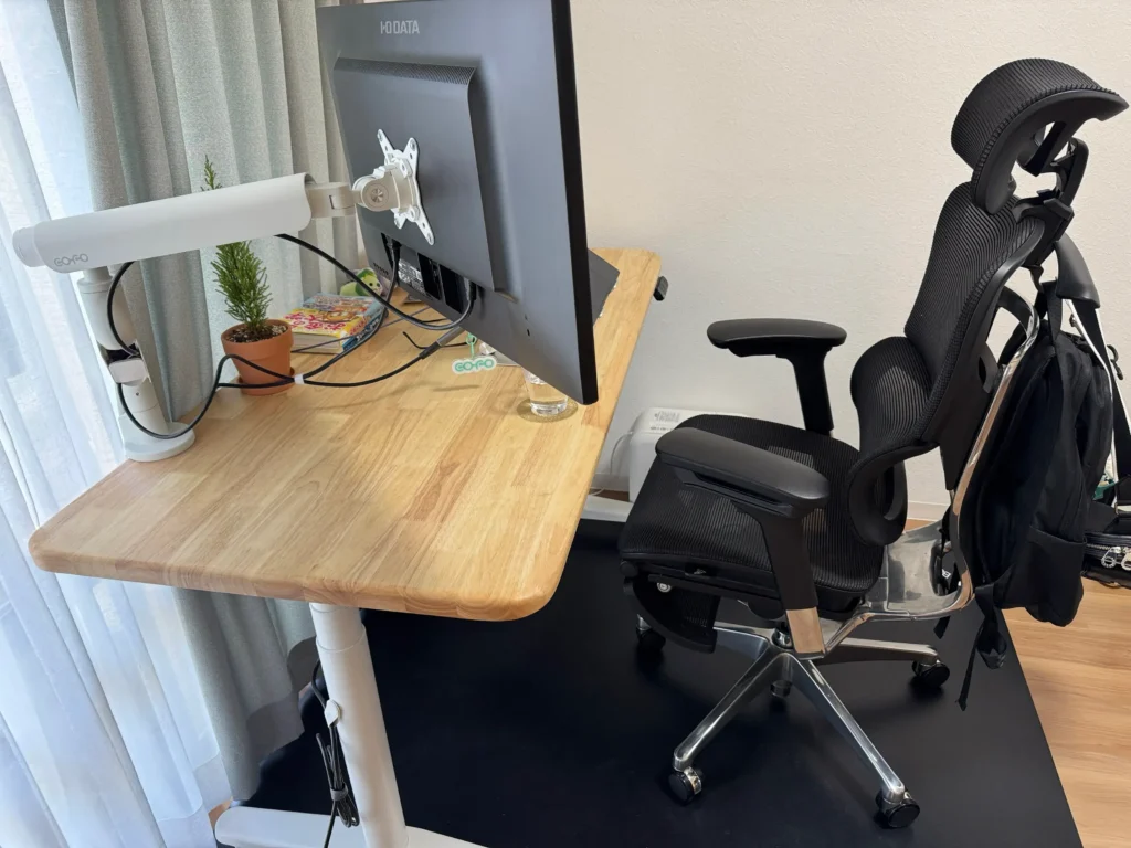 COFO Chair Premium を 3 年使用した著者の自宅デスク環境